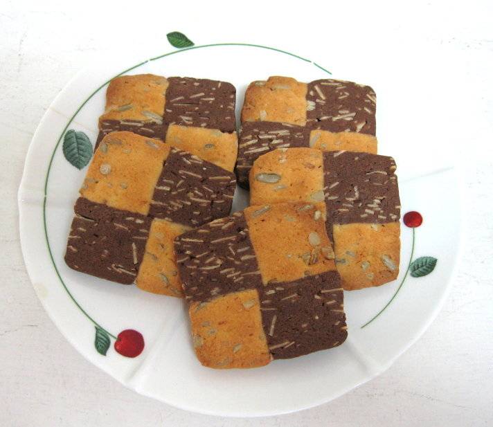 雙色可可南瓜籽